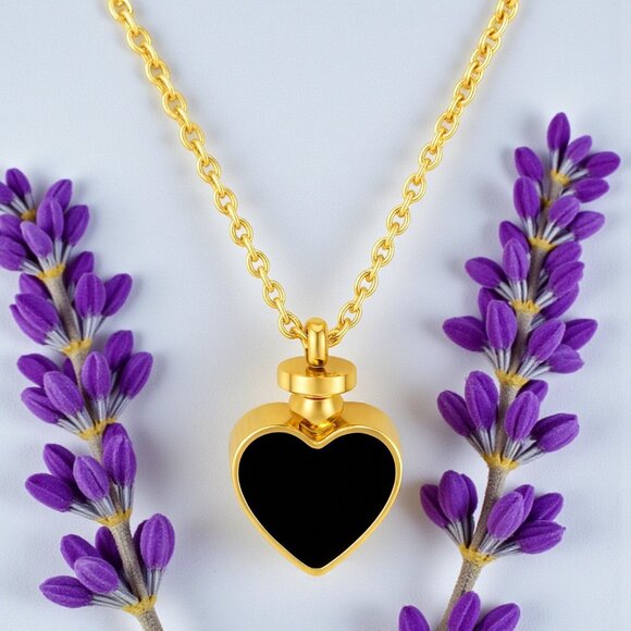 π18K Gold Plated Reversible Heart Charm Stainless Steel Dainty Necklace π€ - Picture 11 of 11